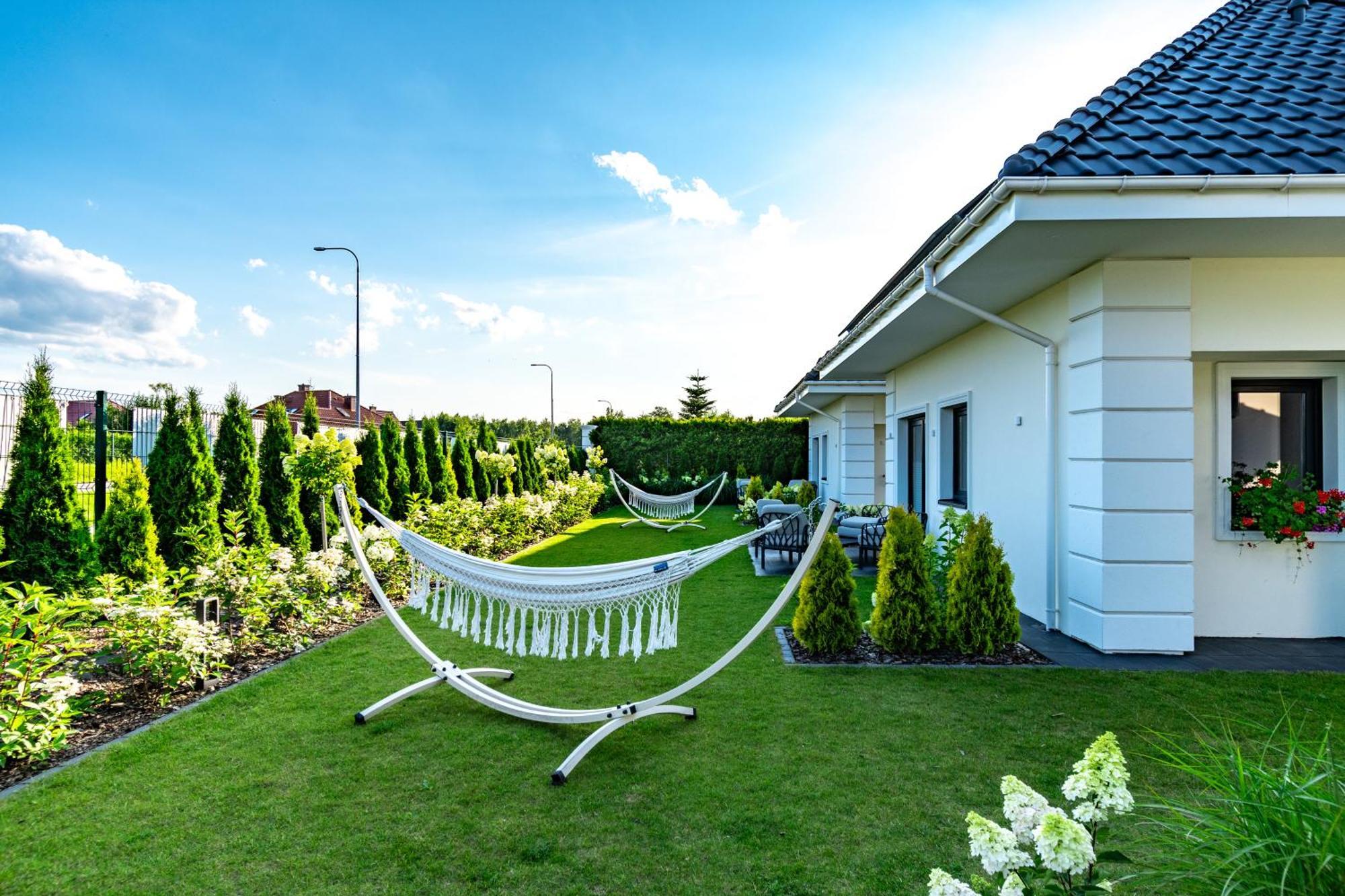 Family Resort Ustka - Domki Dwupoziomowe Z Basenem Esterno foto