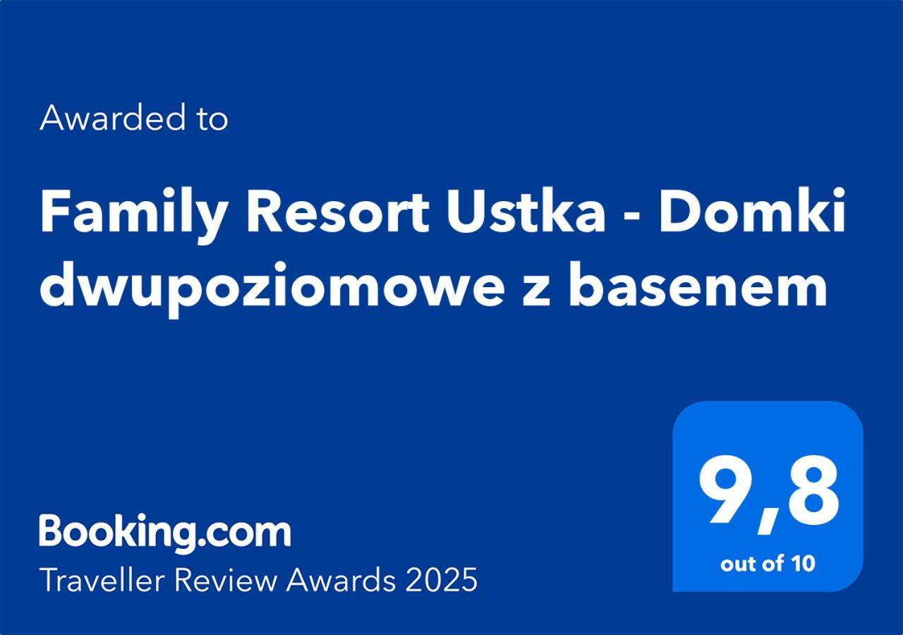 Family Resort Ustka - Domki Dwupoziomowe Z Basenem Esterno foto